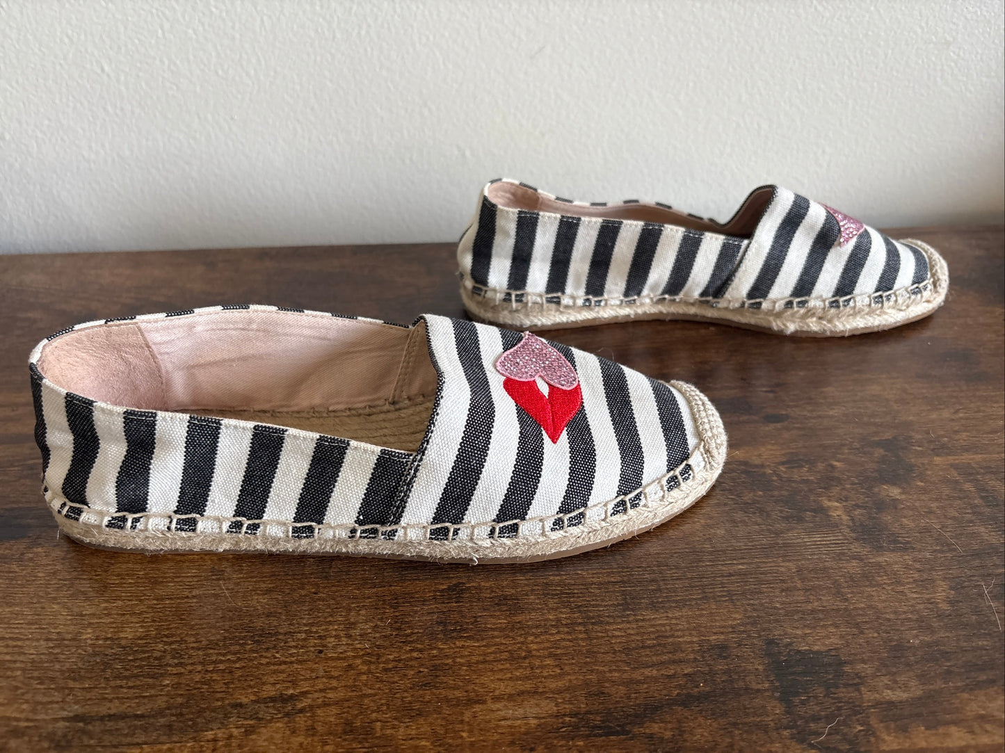 Women's Kate Spade Striped Gimlet Heart Lips Style Espadrilles Shoes - Size 6.5