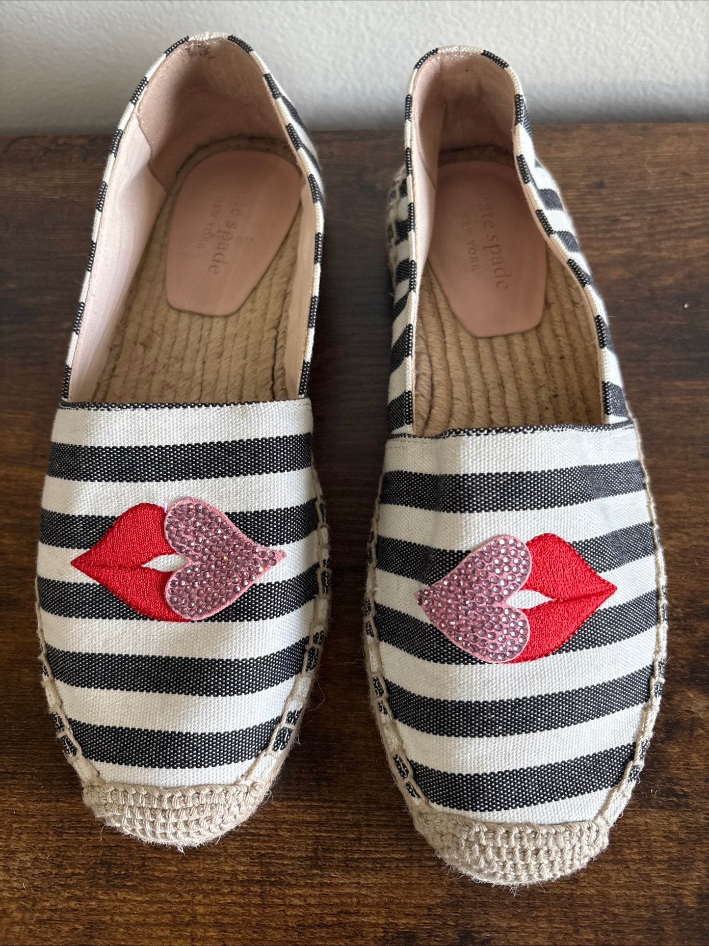 Women's Kate Spade Striped Gimlet Heart Lips Style Espadrilles Shoes - Size 6.5