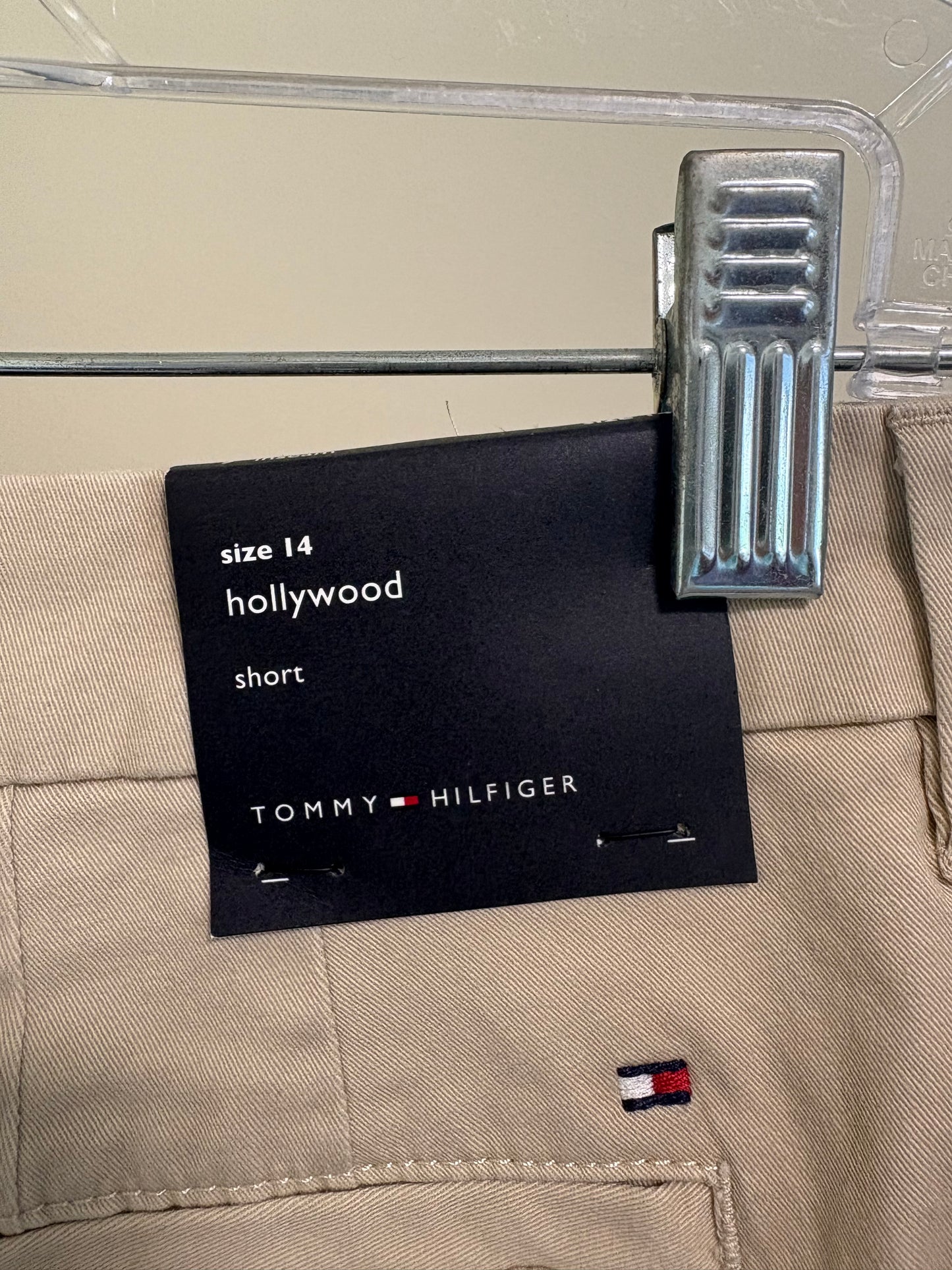 Women's Tommy Hilfiger Hollywood 9 Inch Flat Front Bermuda Shorts, Tan Khaki Size 14, NWT