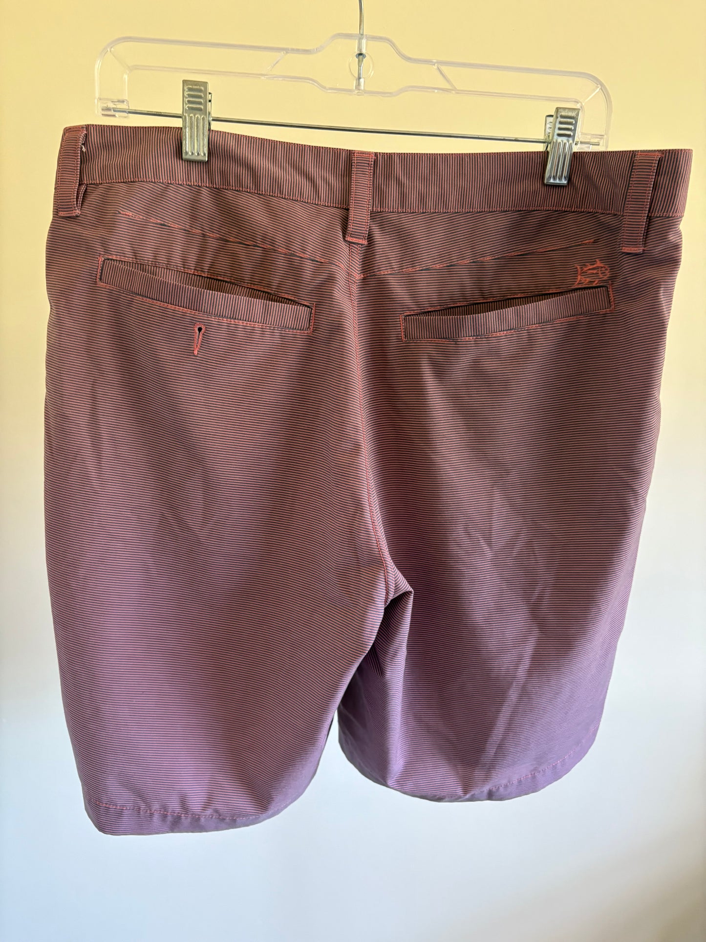 Men's Southern Tide Shorts, Pink And Blue Striped Flat Front Casual, Size 34