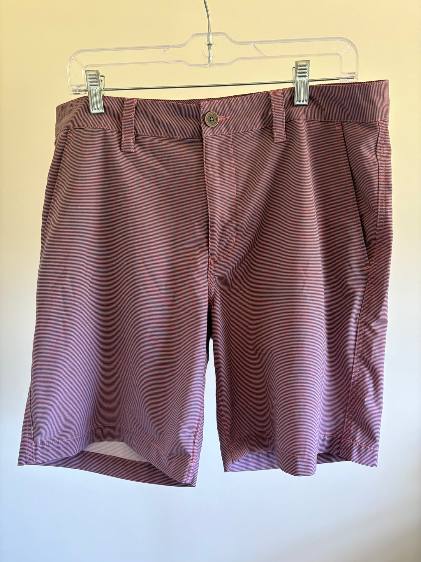 Men's Southern Tide Shorts, Pink And Blue Striped Flat Front Casual, Size 34