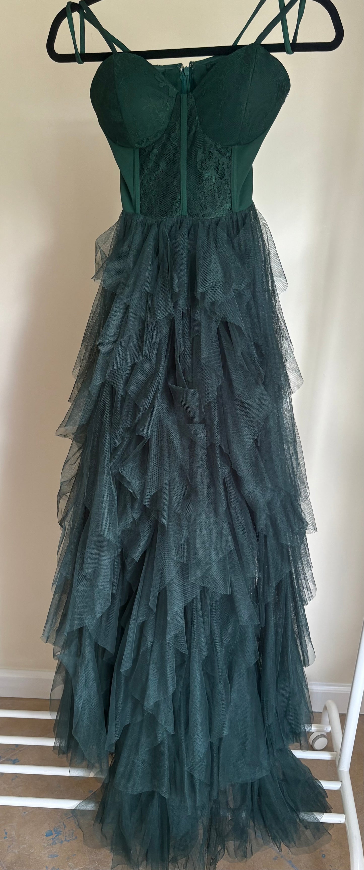 Women's Faeriesty Green Tulle Layered Long Prom Special Occasion Dress Size Medium