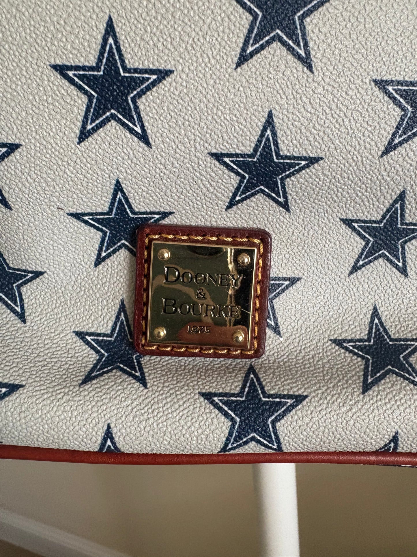Purse: Dooney & Bourke Dallas Cowboys Crossbody, NFL Limited Edition