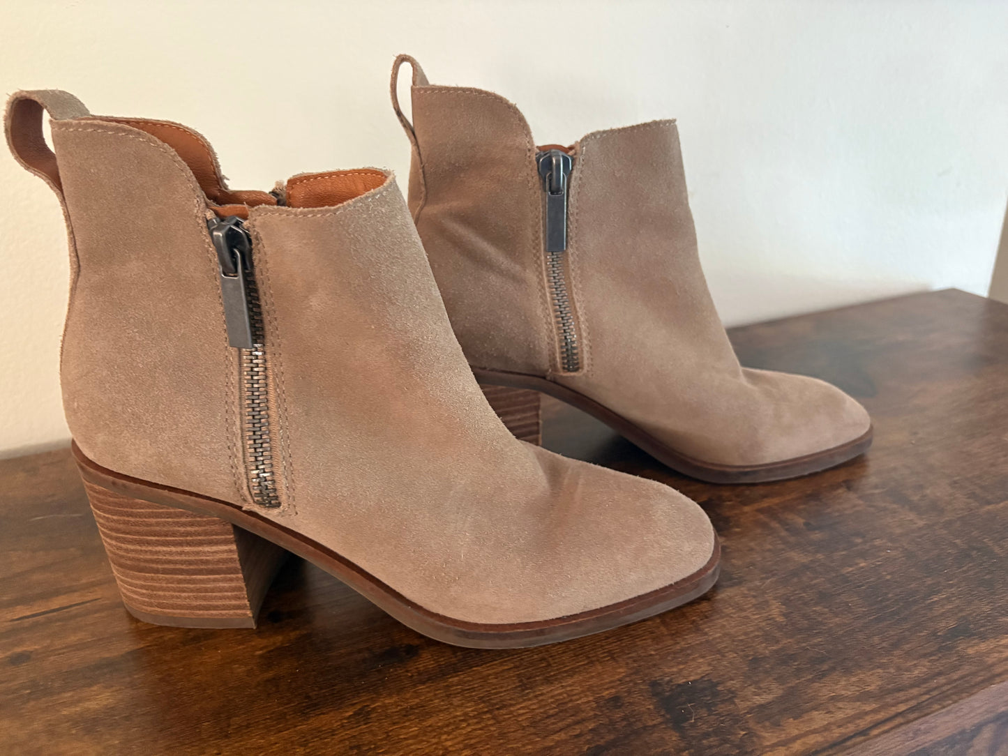 Women's Lucky Brand Suede Booties, Tan - Size 8
