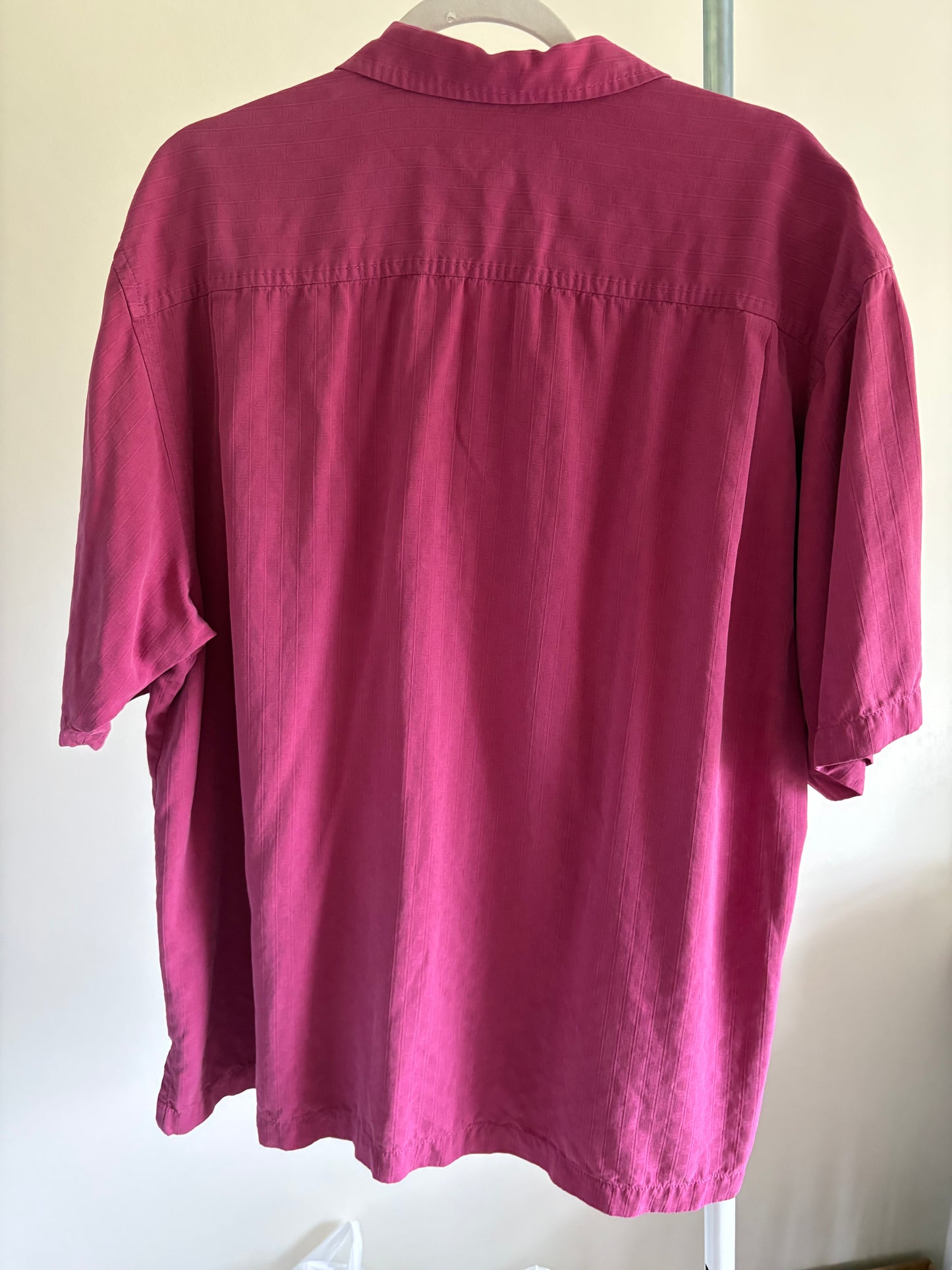 Men's Tommy Bahama Silk Short Sleeve, Shirt Berry Or Dusty Rose Color - Size XL