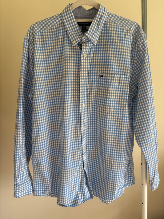 Men's Tommy Hilfiger Button Up Long Sleeve Classic Fit, Blue Gingham - Size Large