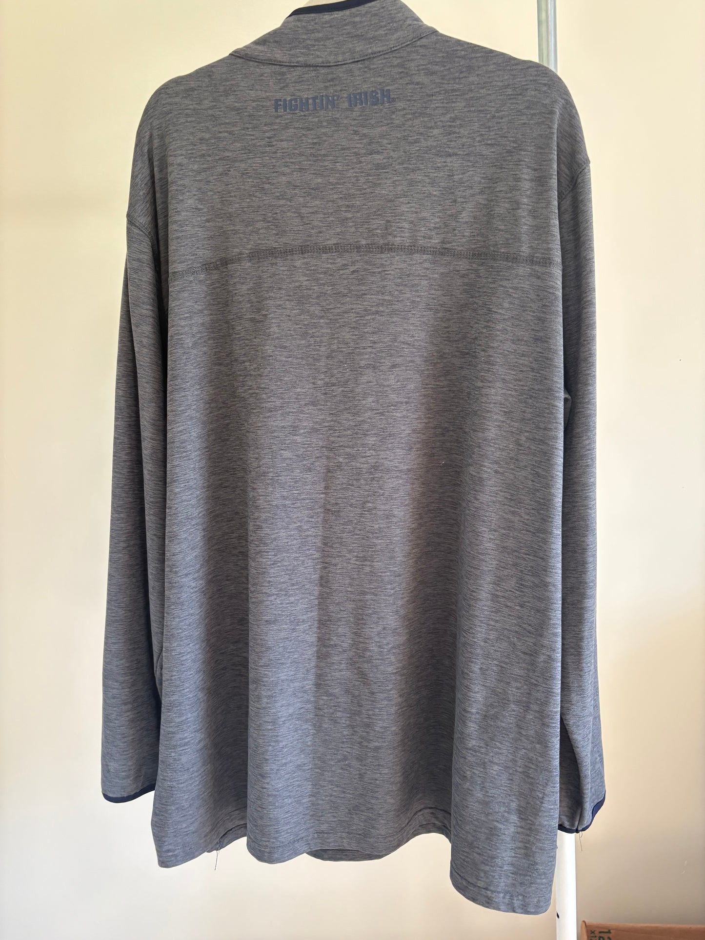Men's Colosseum Notre Dame Long Sleeve Pullover Shirt with Zipper, charcoal gray - Size 1XL Tall
