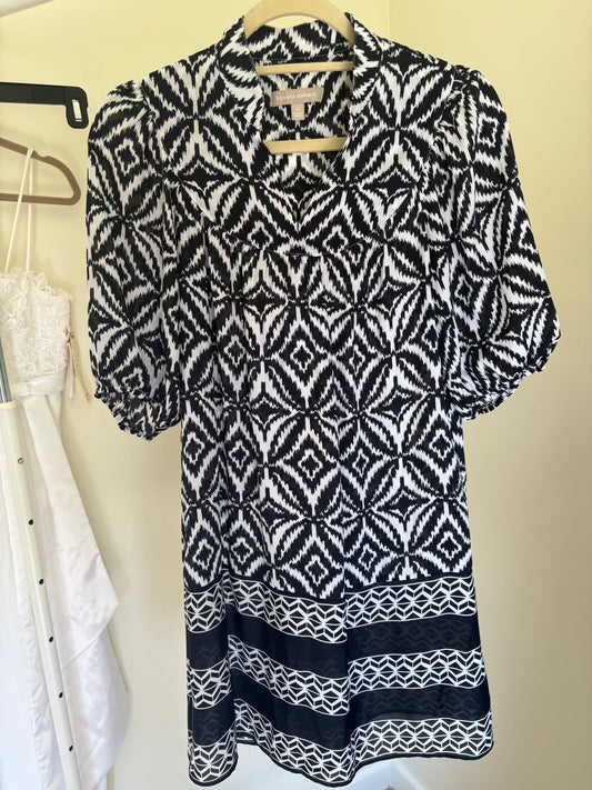 Women's Banana Republic Tunic Dress, Lined, Stretch, Geometric Pattern, Navy & White - Size 0