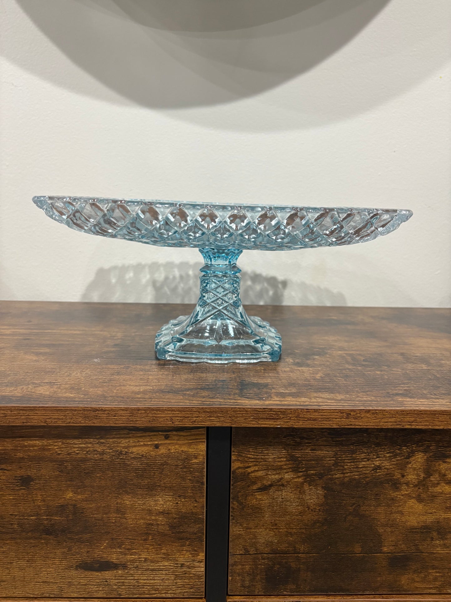 11.5" SQUARE GLASS Pedestal CAKE STAND with DIAGONAL DIAMOND PATTERN