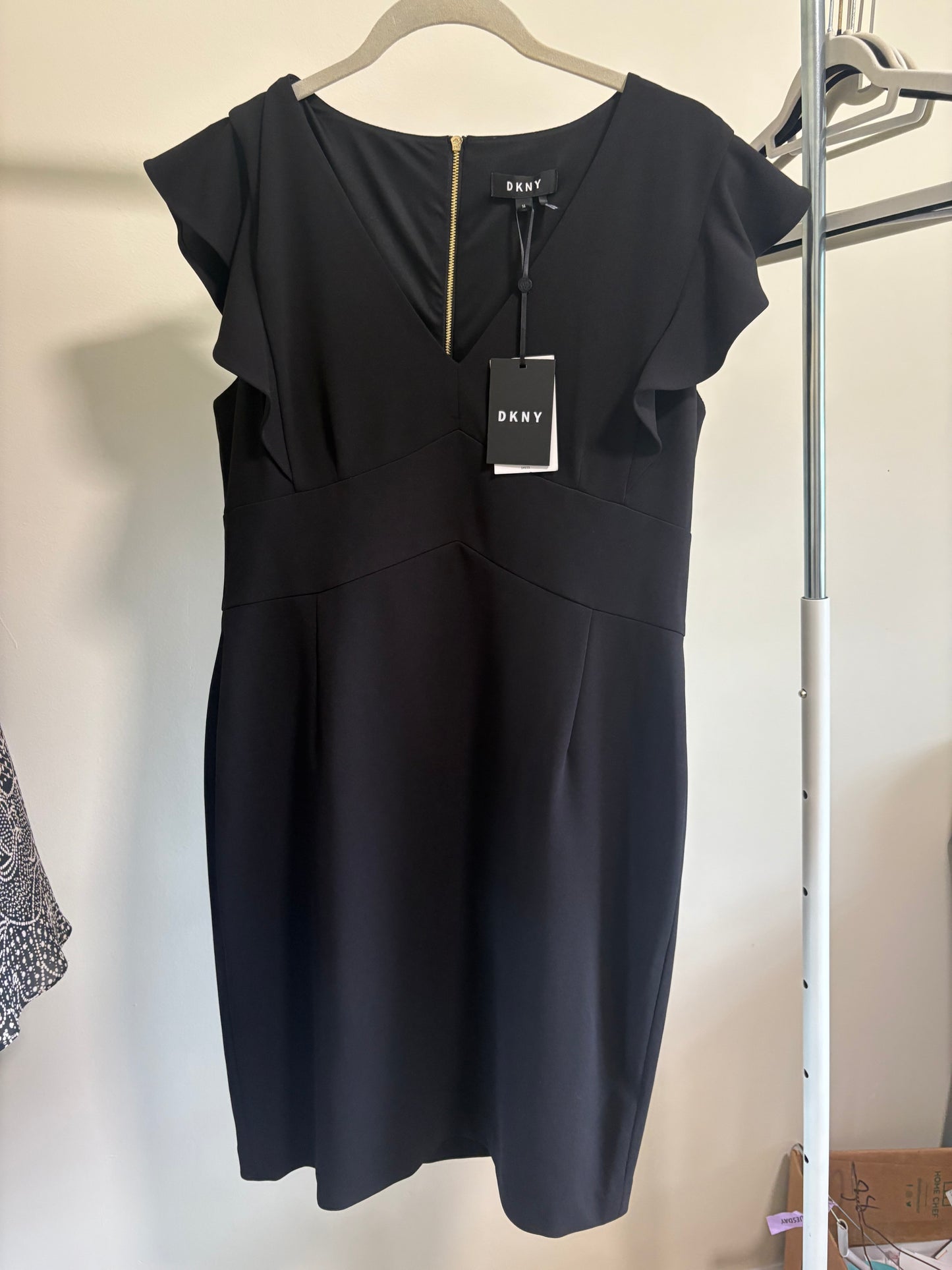 Women's DKNY Black A-Line Flutter Sleeves Sheath Dress w/Back Zipper Size 14