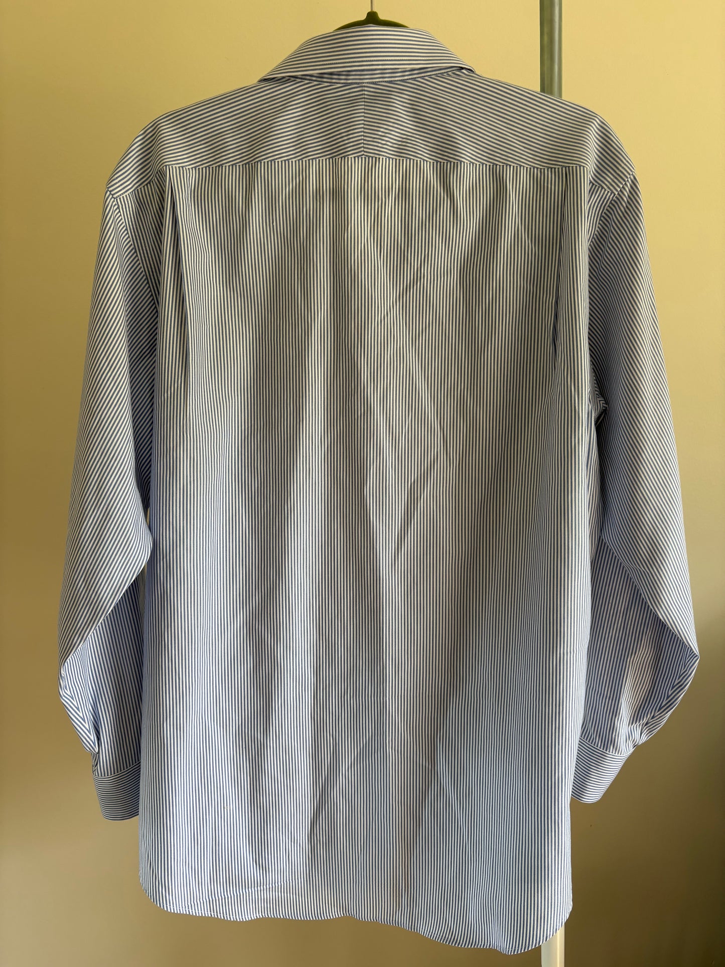 T - Men’s Lands End Long Sleeve Shirt - Supima Pinpoint No Iron Traditional Fit - Size Large 16.25 - 34