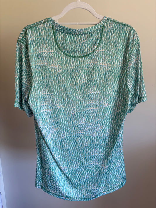 Men's Reel Legends REEL-TEC Short Sleeve Shirt, Aqua Blue Fish Scales Pattern, Size Small