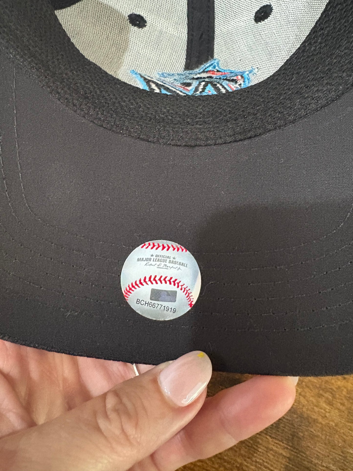 T - Unisex hat - MIAMI MARLINS BLACK, AUTHENTIC MLB BASEBALL ADJUSTABLE CAP