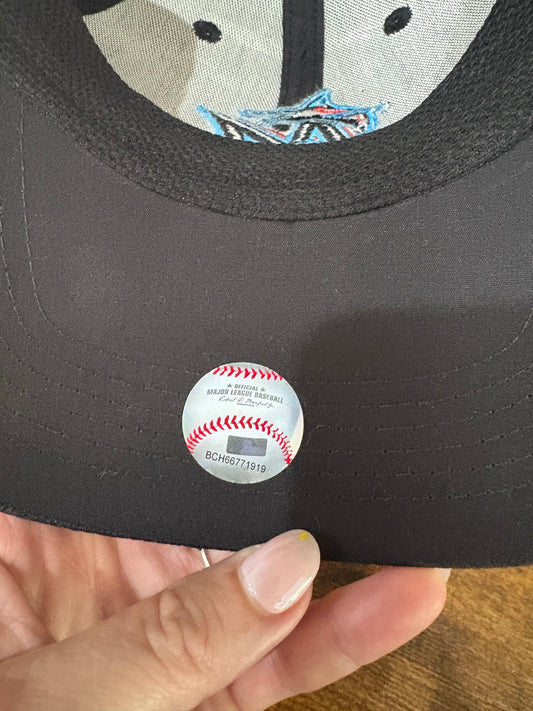 T - Unisex hat - MIAMI MARLINS BLACK, AUTHENTIC MLB BASEBALL ADJUSTABLE CAP