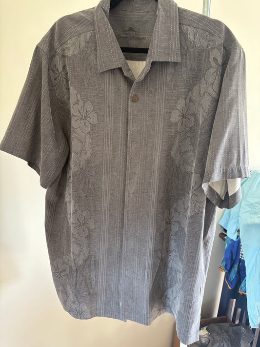 Men's Tommy Bahama Hawaiian Short Sleeve Shirt, Gray Floral, 100%Silk - Size XL