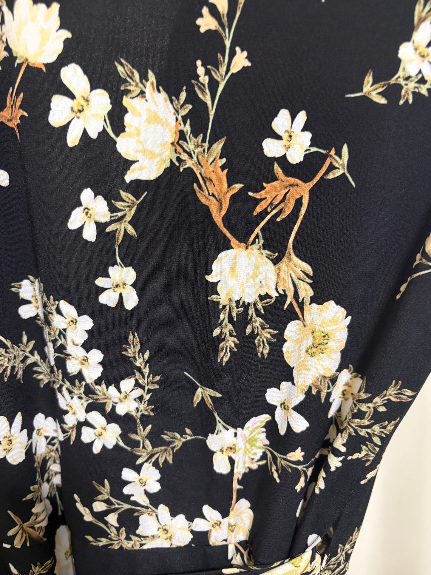Women's Calvin Klein Black Floral Wrap Dress Long Sleeve -  Size 2