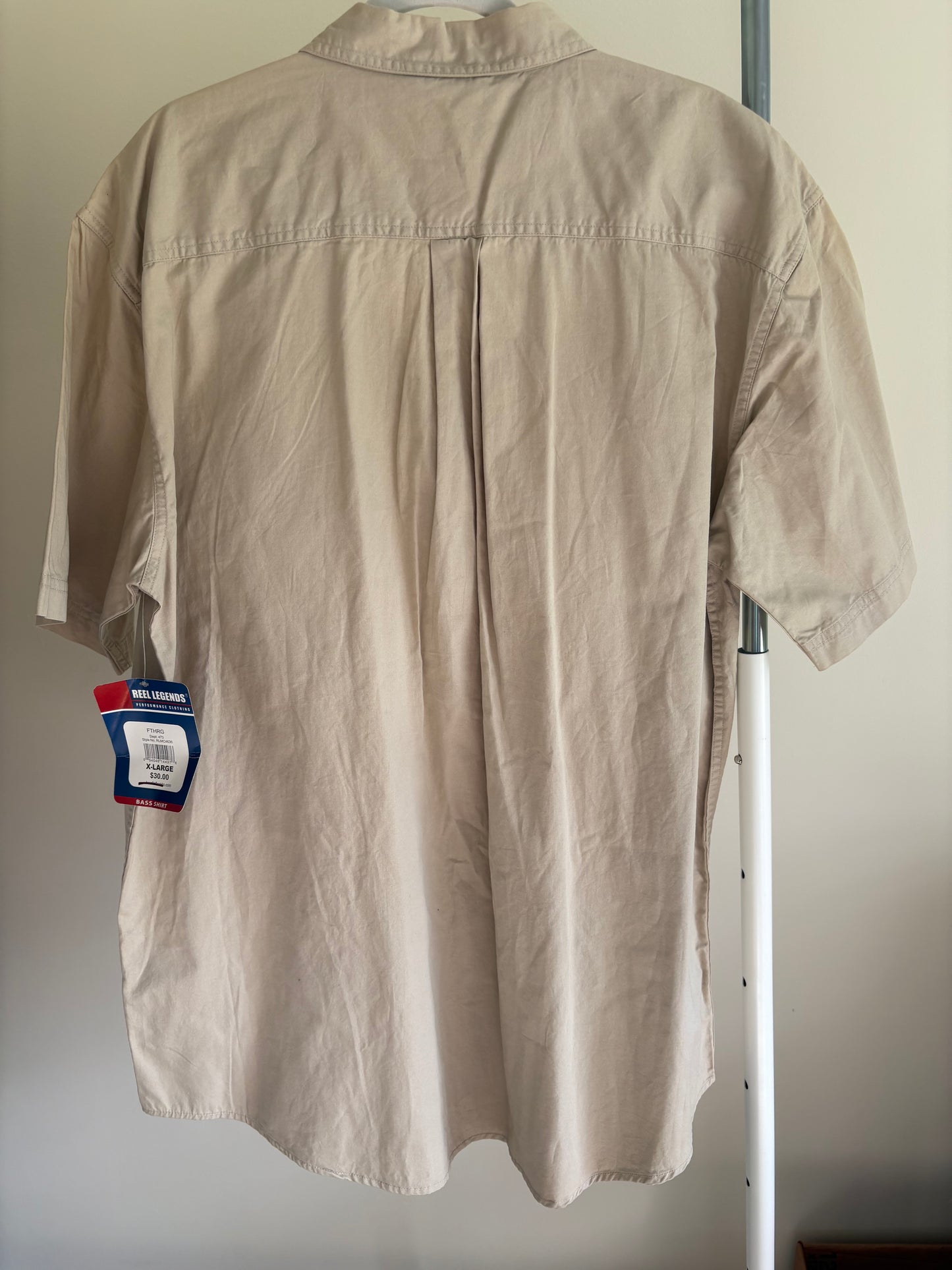 Men's Reel Legends Bass Casual Button Down Short Sleeve Shirt, Tan - Size XL, New with Tags