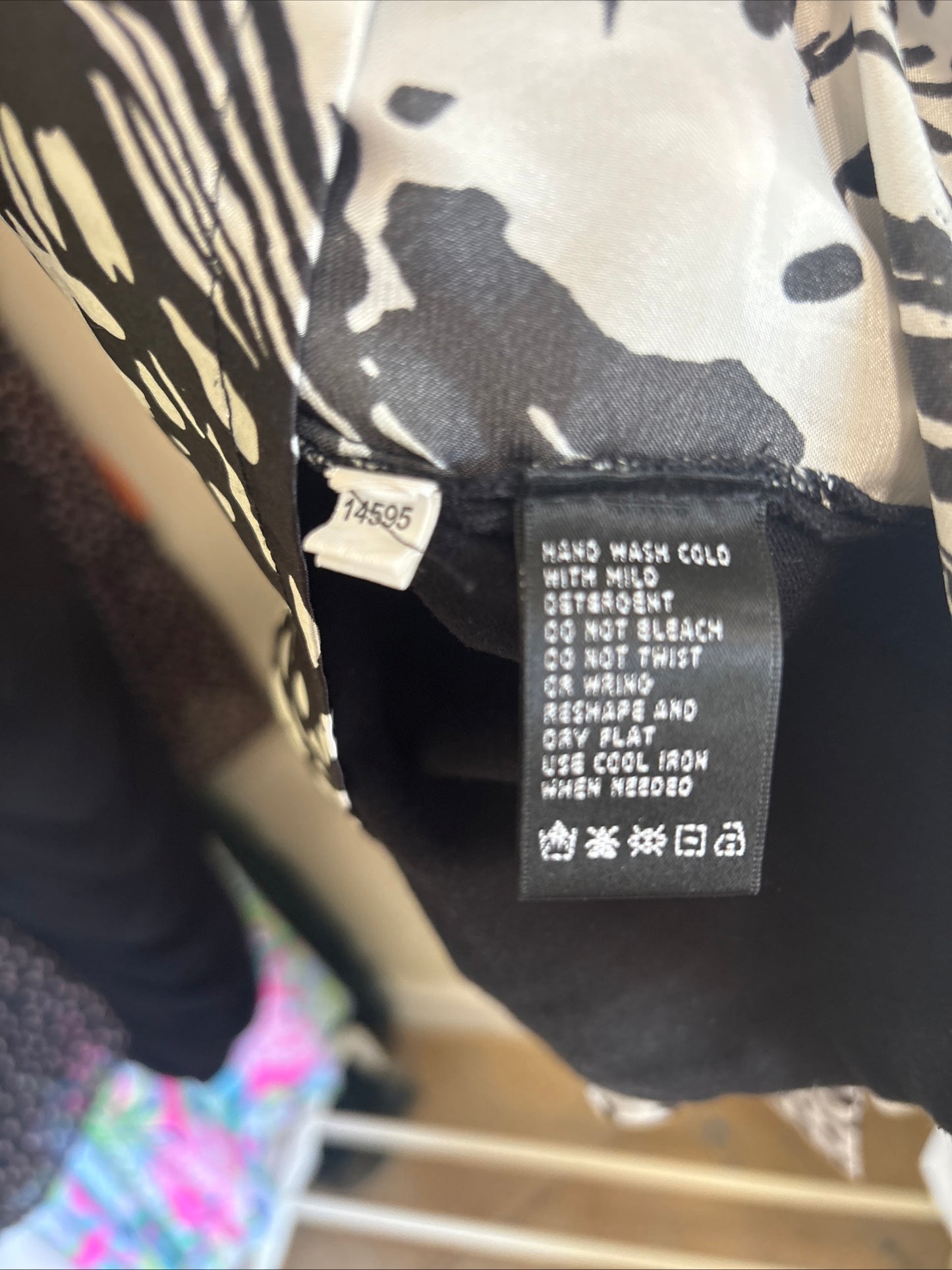 Women's August Silk Sleeveless Halter Top, Animal Print, Black & White - Size L