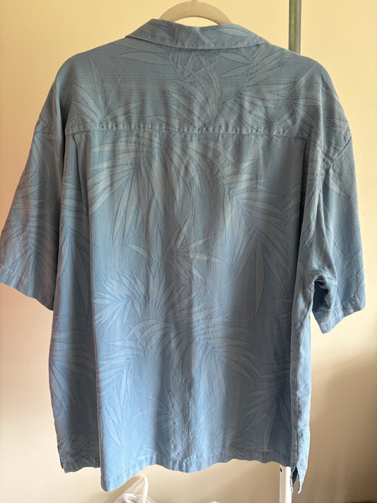 Men's Tommy Bahama Short Sleeve Button Up Shirt, Light Blue Palm Frond Pattern - Size XL