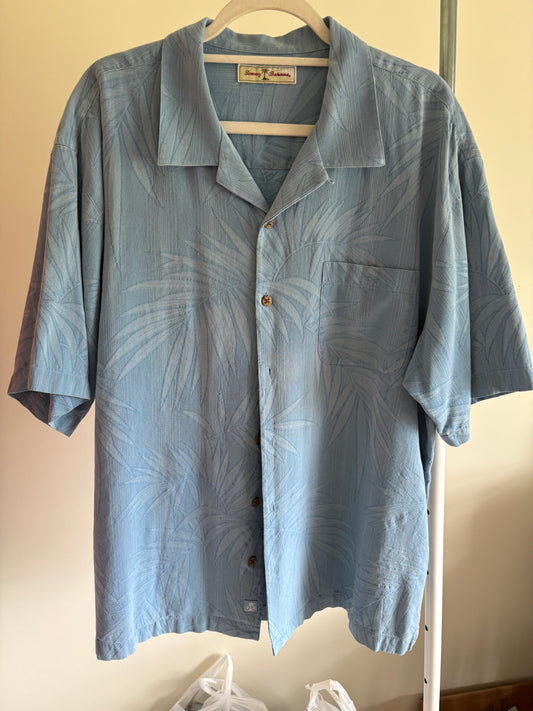 Men's Tommy Bahama Short Sleeve Button Up Shirt, Light Blue Palm Frond Pattern - Size XL