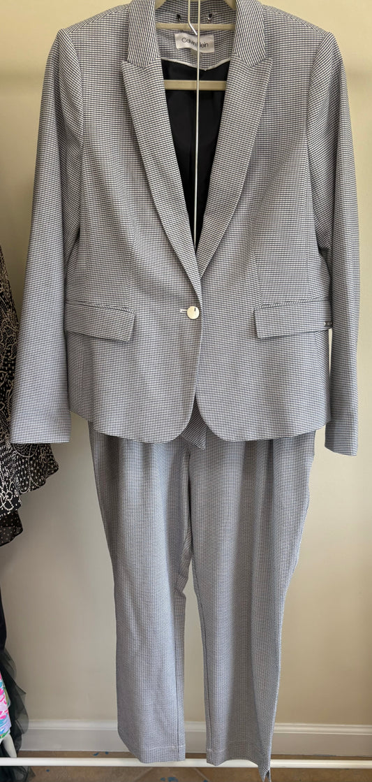 Women’s Petite Calvin Klein Petite Pant Suit Blue White - Size 12 and 14 (see description)