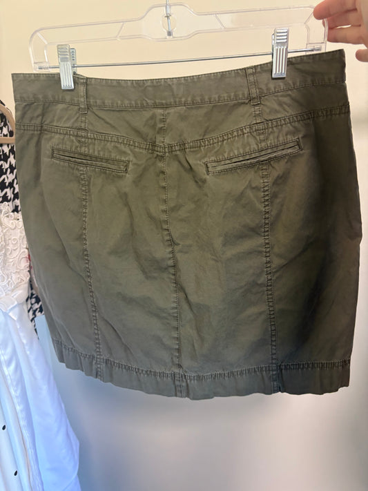 Women's Ann Taylor LOFT Cargo Skirt, Army Military Green, Size 8