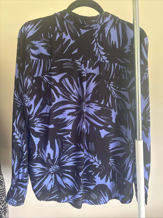 Women’s Dana Buchanan Black & Blue Floral Blouse - Size Large