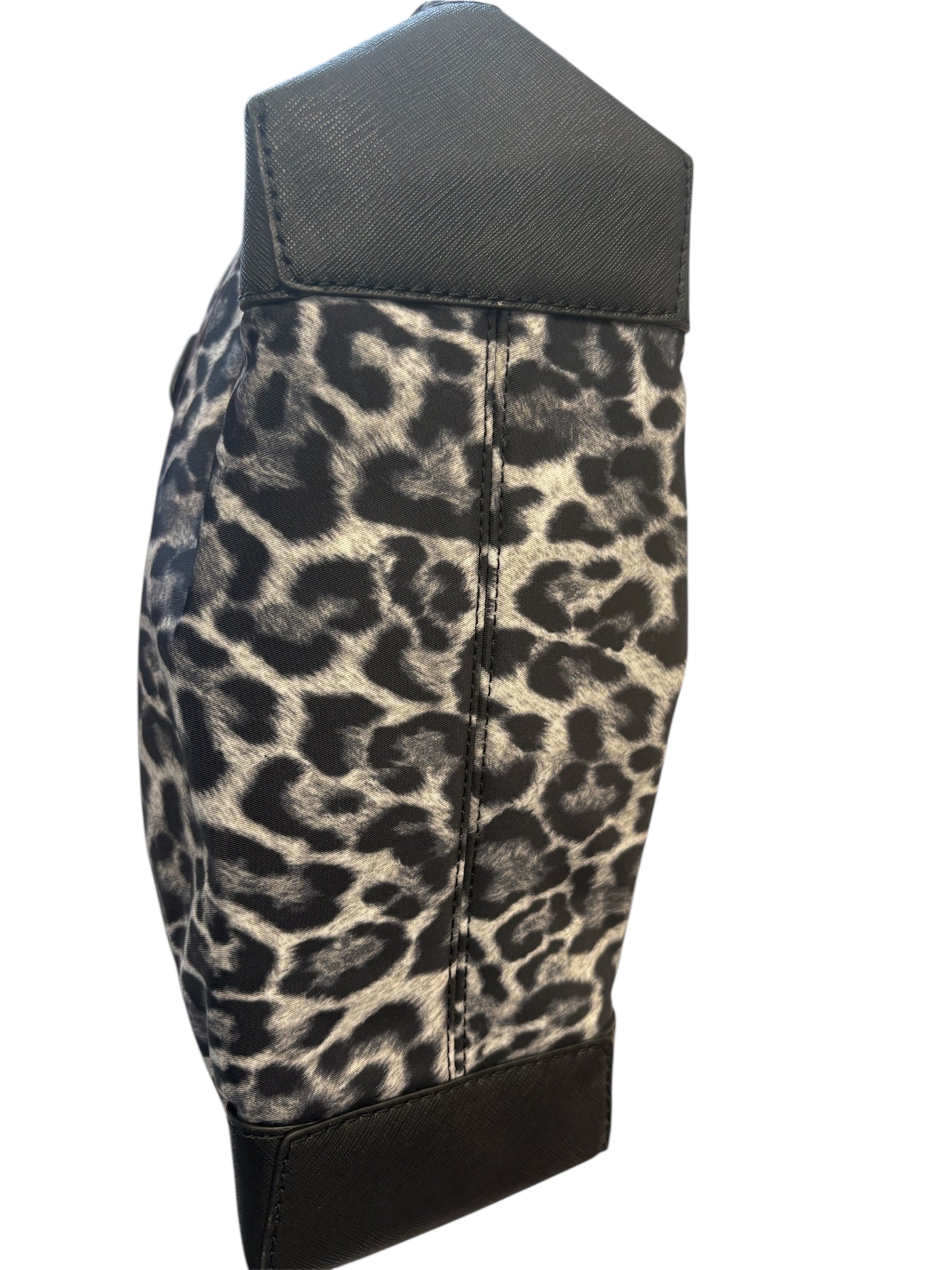 T - Michael Kors Eva Small Top Zip Tote Purse/Bag